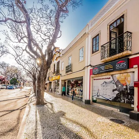 Maria's 5th Avenue Apartment Setubal