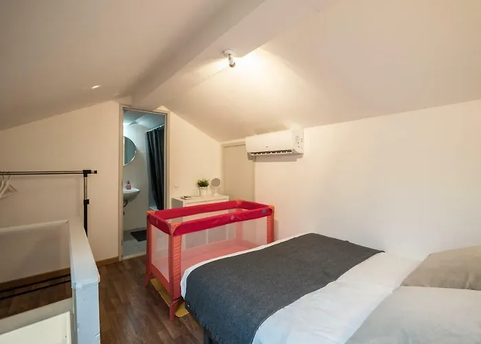Maria's 5th Avenue Apartmán